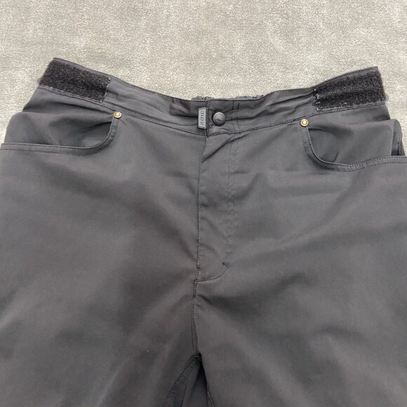 ZOIC ETHER SHORTS Mens XL Outdoor‎ Mountain Biking Cycling Cargo Shorts - Picture 4 of 16